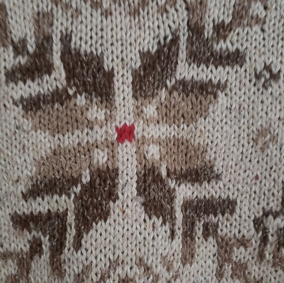 Liz Claiborne petite Snowflake deer sweater medium - Picture 5 of 6